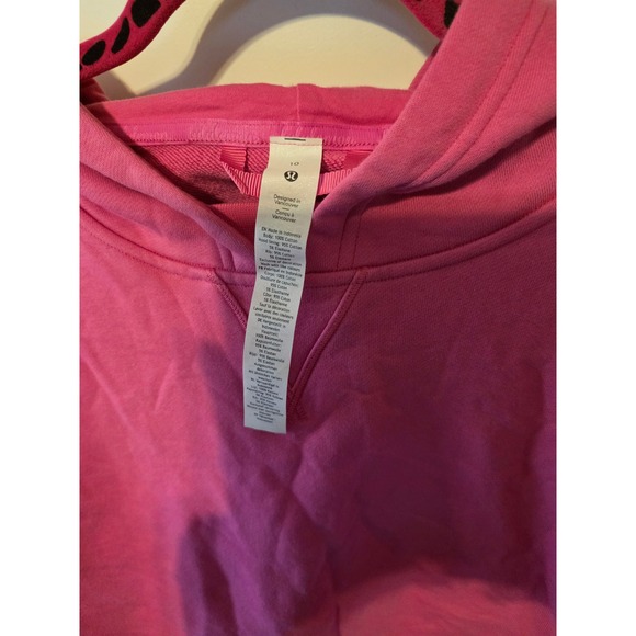 Hot pink cropped hooded size medium Lululemon long sleeves top - Picture 2 of 2